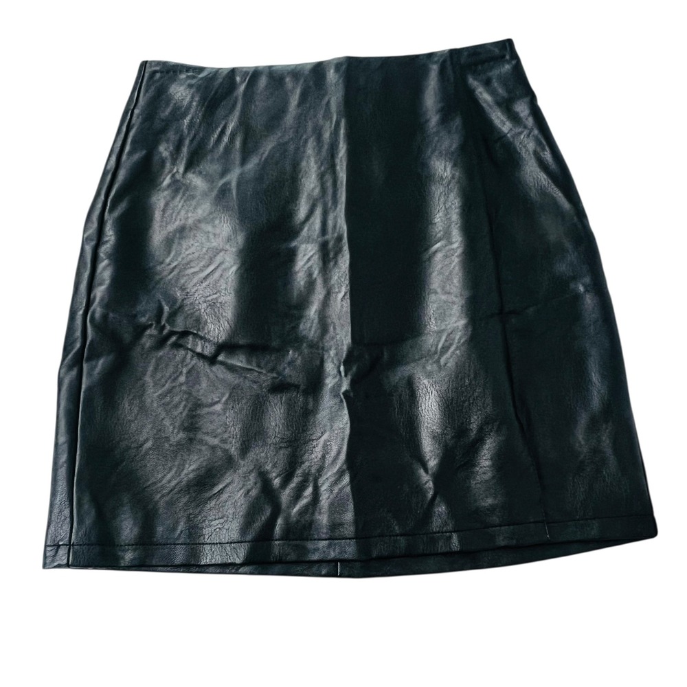 Topshop NWT Faux Leather Black Mini Skirt Size 4 Night Out Party Club Nordstrom
